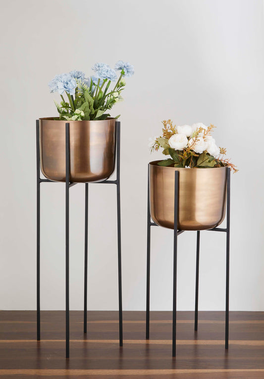 Porto Matte Copper & Black Planters Set of 2