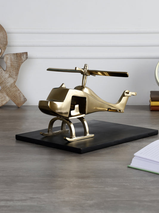 Maddox Oversized Helicopter with base