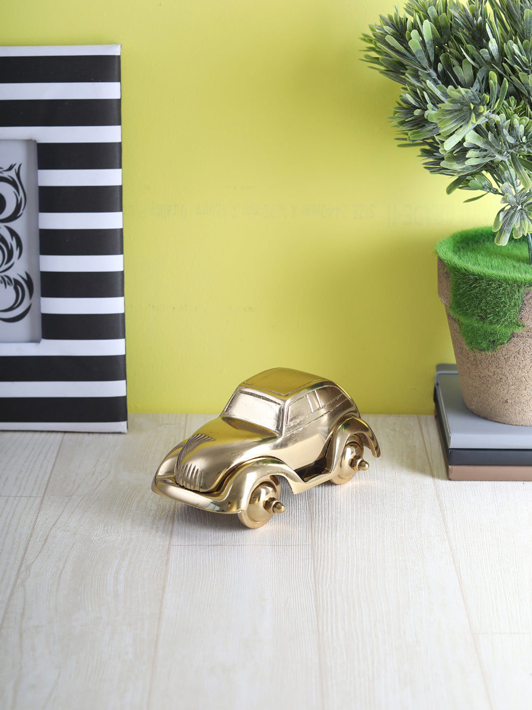 Sammsara Decorative Vintage Car