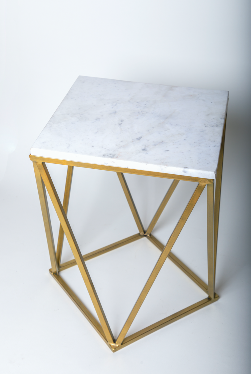 Moscow Marble Table