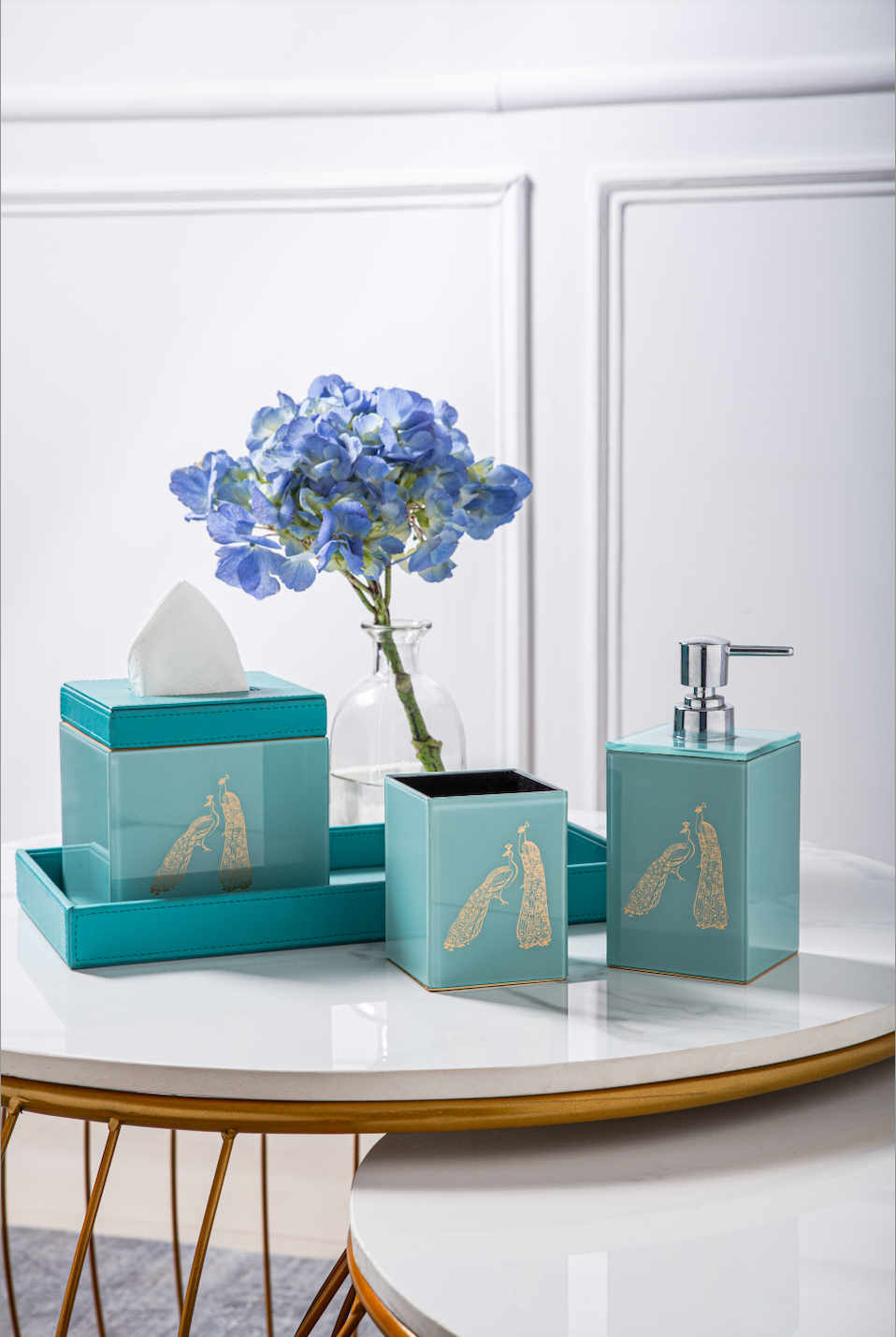 Bailey Peacock Bathroom Set