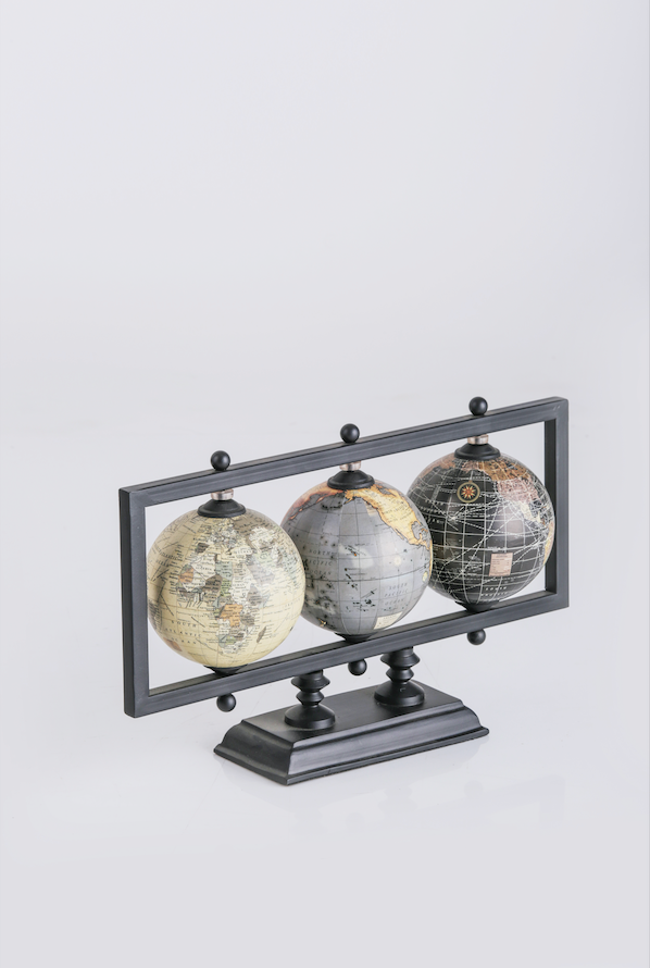 World Traveller Multi Globe Stand
