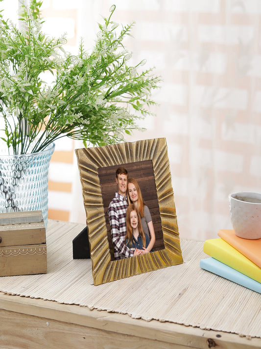 Manta Gold Photo Frame