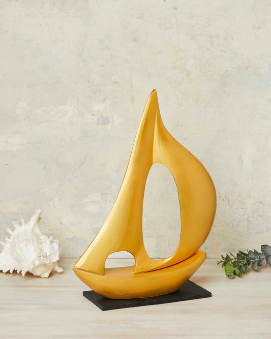 Drake Oversized Yacht with Base